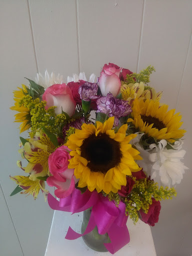 Florist «Buds & Bows Floral Design», reviews and photos, 1365 Cypress Ave, Melbourne, FL 32935, USA