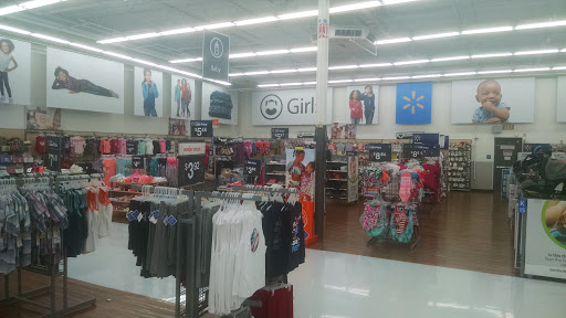 Discount Store «Walmart», reviews and photos, 900 Boston Post Rd, Guilford, CT 06437, USA