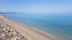 Nicotera Marina Beach'in fotoğrafı düz ve uzun ile birlikte