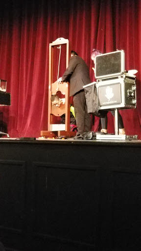 Performing Arts Theater «Broadhollow Theatre Co», reviews and photos, 265 E Main St #160, East Islip, NY 11730, USA