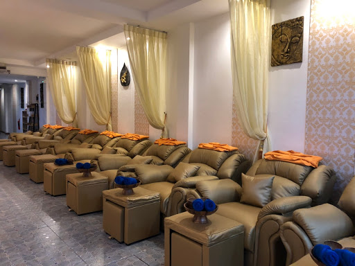 Golden Touch Massage & Beauty Salon 2
