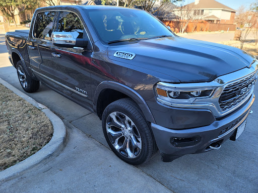 Car Dealer «Mike Brown Chrysler Dodge Jeep», reviews and photos, 4970 E Hwy 377, Granbury, TX 76049, USA