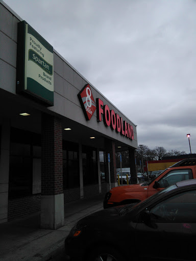 Grocery Store «Foodland», reviews and photos, 18880 W 8 Mile Rd, Southfield, MI 48075, USA