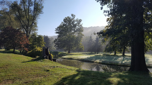 Golf Course «Sycamore Valley Golf Course», reviews and photos, 1651 Akron Peninsula Rd, Akron, OH 44313, USA