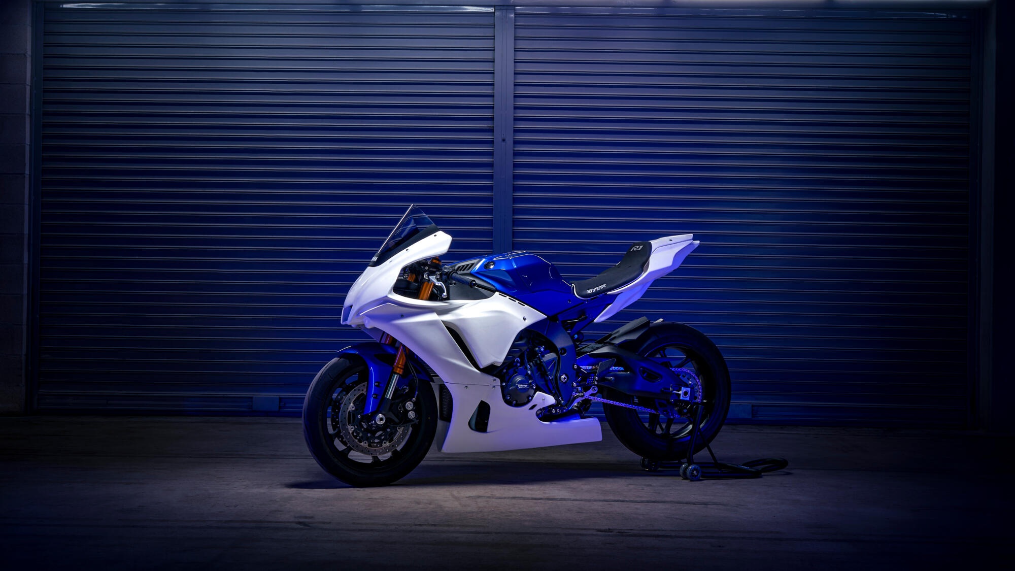 Company Motos - 4