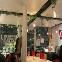 Atmosphère du Restaurant coréen Restaurant Shin Jung à Paris - n°13