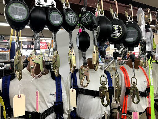 Hardware Store «PENSACOLA HARDWARE COMPANY», reviews and photos, 20 E Gregory St, Pensacola, FL 32502, USA