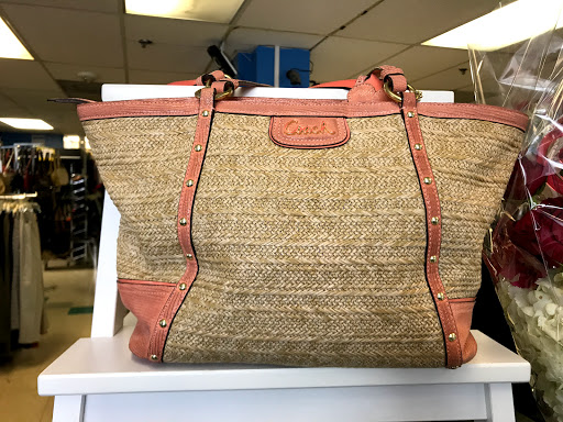 Stores and Shopping «Frugalista», reviews and photos, 3069 Mt Pleasant St NW, Washington, DC 20009, USA