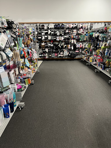 Clothing Store «Burlington Coat Factory», reviews and photos, 370 US-130, Hightstown, NJ 08520, USA