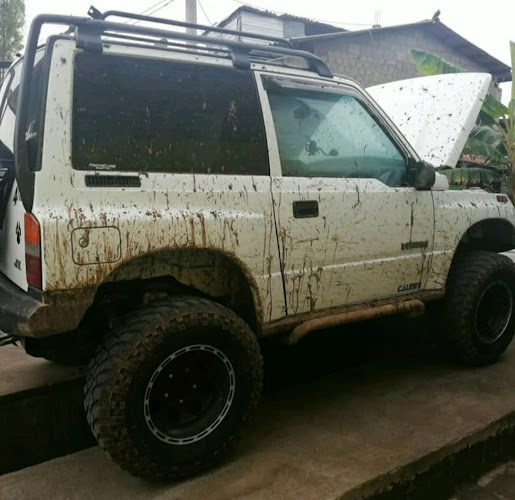 Extreme car wash and detailing - Quito