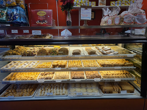 Candy Store «Morrone Pastry Shop & Cafe», reviews and photos, 2349 Arthur Ave, Bronx, NY 10458, USA
