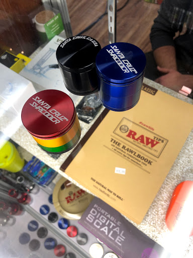 Tobacco Shop «Tobacco 4 Less», reviews and photos, 1100 W Patrick St, Frederick, MD 21703, USA