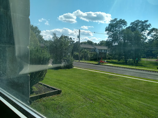 Recreation Center «Minnie B Veal Recreation Center», reviews and photos, 1070 Grove Ave, Edison, NJ 08820, USA