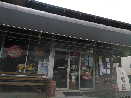 Grocery Store «El Cunado Grocery Store», reviews and photos, 1185 Newark Rd, Toughkenamon, PA 19374, USA