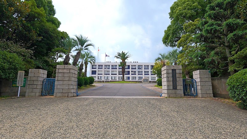 福岡県立小倉高等学校