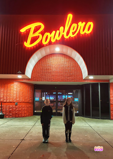 Bowling Alley «Brunswick Zone Turnersville Lanes», reviews and photos, 100 American Blvd, Turnersville, NJ 08012, USA