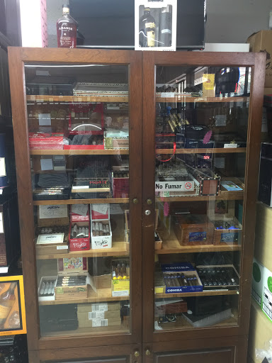 Liquor Store «CPD WINE & LIQUOR», reviews and photos, 5100 US Hwy 98 N, Lakeland, FL 33809, USA