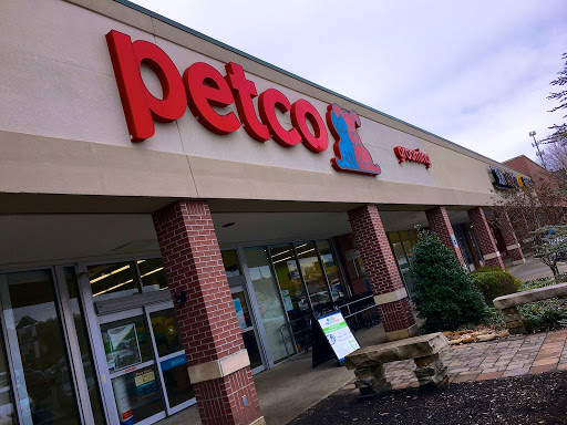 Pet Supply Store «Petco Animal Supplies», reviews and photos, 4908 Kingston Pike, Knoxville, TN 37919, USA