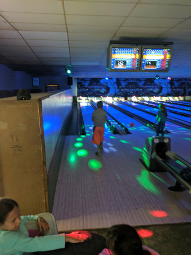 Bowling Alley «The Bozeman Bowl», reviews and photos, 414 E Babcock St, Bozeman, MT 59715, USA