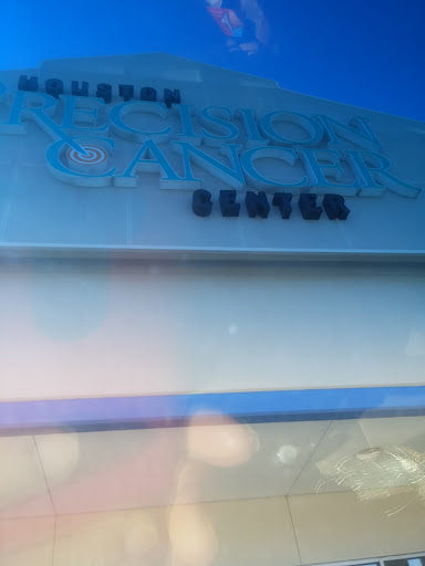 Oil Change Service «Quick Lane at Mac Haik Ford», reviews and photos, 10333 Katy Fwy, Houston, TX 77024, USA