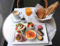 Croissant du Restaurant servant le petit-déjeuner La Grande Alésia à Paris - n°14