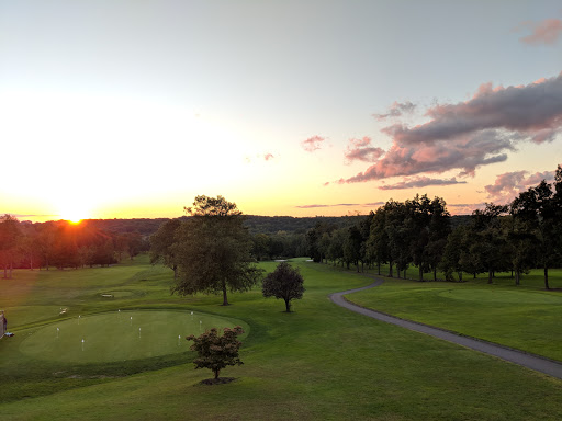 Golf Course «Ridgefield Golf Course», reviews and photos, 545 Ridgebury Rd, Ridgefield, CT 06877, USA