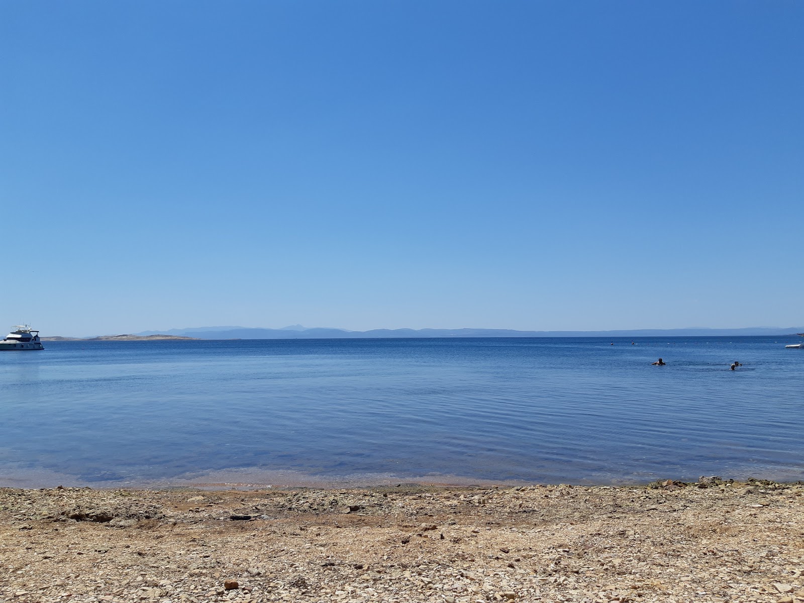 Zdjęcie Kirmizikuyu Cd. beach położony w naturalnym obszarze