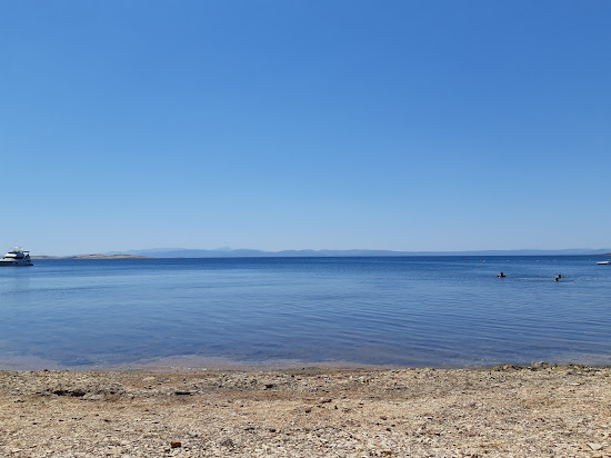 Kirmizikuyu Cd. beach