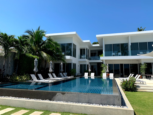 Ultimate Luxury Villa Rentals