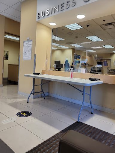 Used Car Dealer «CarMax», reviews and photos, 7180 N Palm Ave, Fresno, CA 93650, USA