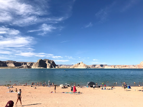 Wahweap Beach