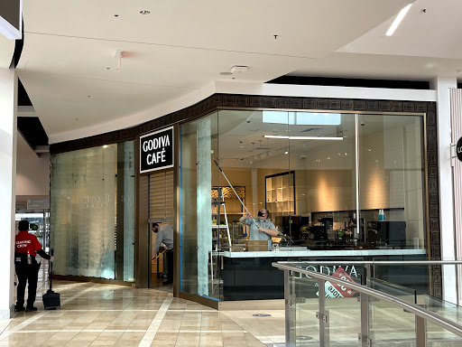 Shopping Mall «Westfield Garden State Plaza», reviews and photos, 1 Garden State Plaza, Paramus, NJ 07652, USA