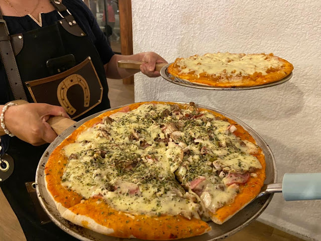 La Herradura Restaurante-Pizzería - Machachi