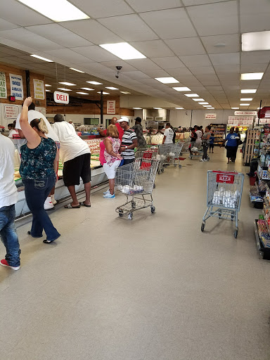 Butcher Shop «B & W Meat Company», reviews and photos, 4801 N Shepherd Dr, Houston, TX 77018, USA