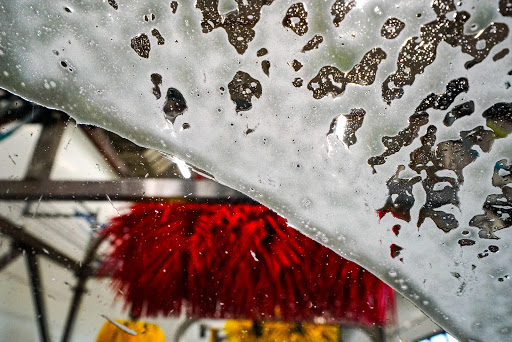 Car Wash «Breeze Thru Car Wash - Main St Longmont», reviews and photos, 2025 Main St, Longmont, CO 80501, USA