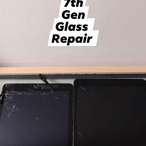 Electronics Repair Shop «Xpress Cell Fixers», reviews and photos, 2101 Bloomingdale Rd, Glendale Heights, IL 60139, USA