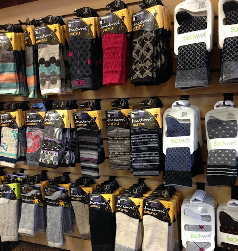 Shoe Store «Coastal Shoes», reviews and photos, 1317 NW U.S. 101, Lincoln City, OR 97367, USA