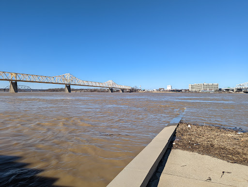 Park «Waterfront Park», reviews and photos, 401 River Rd, Louisville, KY 40202, USA