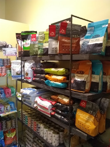Pet Supply Store «Paws in the City Cary NC», reviews and photos, 1105 Tryon Village Dr #303, Cary, NC 27518, USA