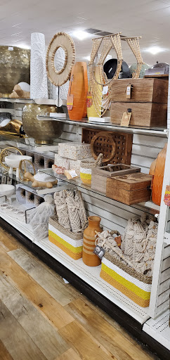 Department Store «Marshalls & HomeGoods», reviews and photos, 5915 20th St, Vero Beach, FL 32966, USA