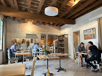 Atmosphère du Restaurant Les Piques ou Rien à Arles - n°2