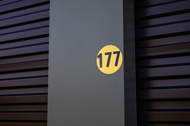 Lock & Store Te Puna Phone number