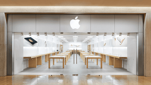 Computer Store «Apple Northbrook», reviews and photos, 1310 Northbrook Ct, Northbrook, IL 60062, USA