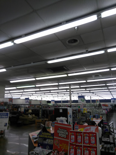 Thrift Store «Goodwill Super Store», reviews and photos, 825 W Pipeline Rd, Hurst, TX 76053, USA