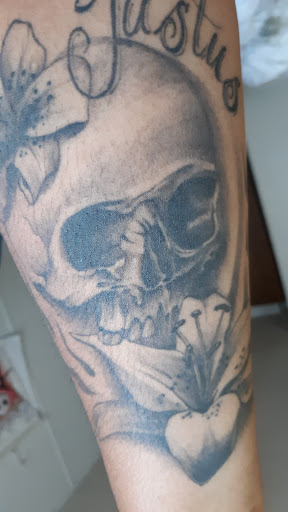 Explore aunt and niece tattoo ideas, creative tattoo ideas in Dover, available at Skin Deep Tattoo Shop