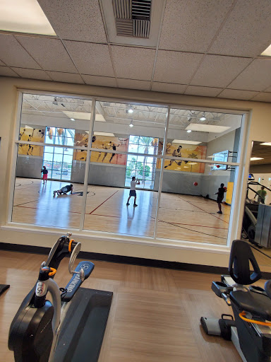 Gym «LA Fitness», reviews and photos, 3901 W Metropolitan Dr, Orange, CA 92868, USA