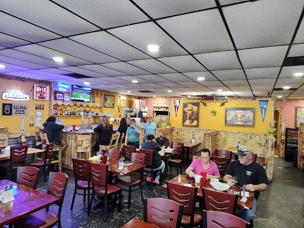 Jorge's Cantina 66606