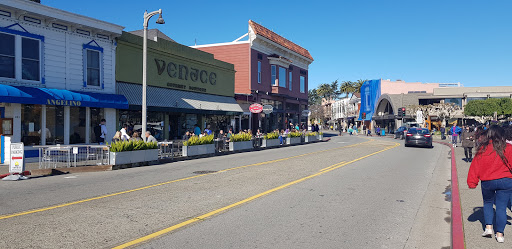 Novelty Store «Sausalito Ferry Co. Novelty Toy and Gift Store», reviews and photos, 688 Bridgeway, Sausalito, CA 94965, USA