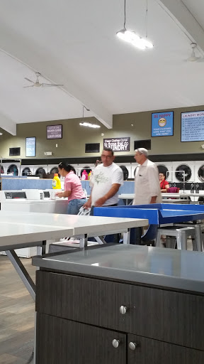 Laundromat «Laundry World», reviews and photos, 500 W 29th St, Hialeah, FL 33012, USA