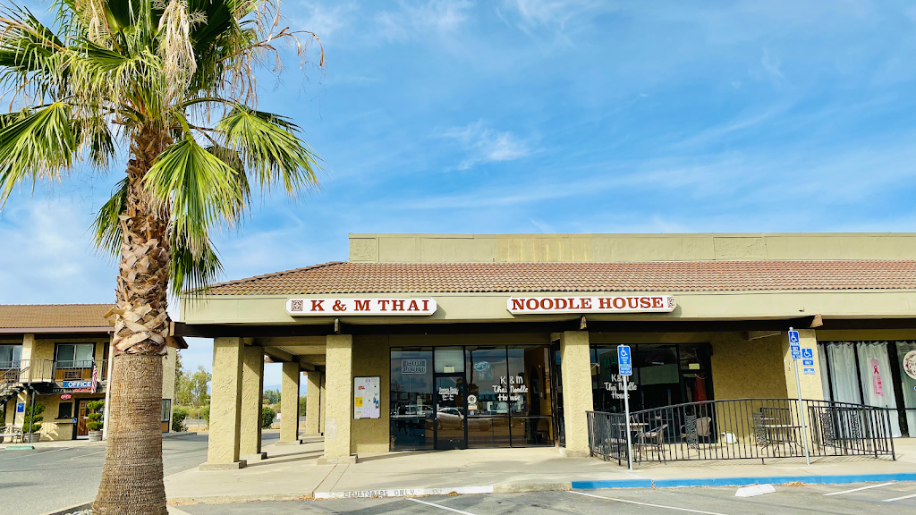 K&M Thai Noodle House 95963